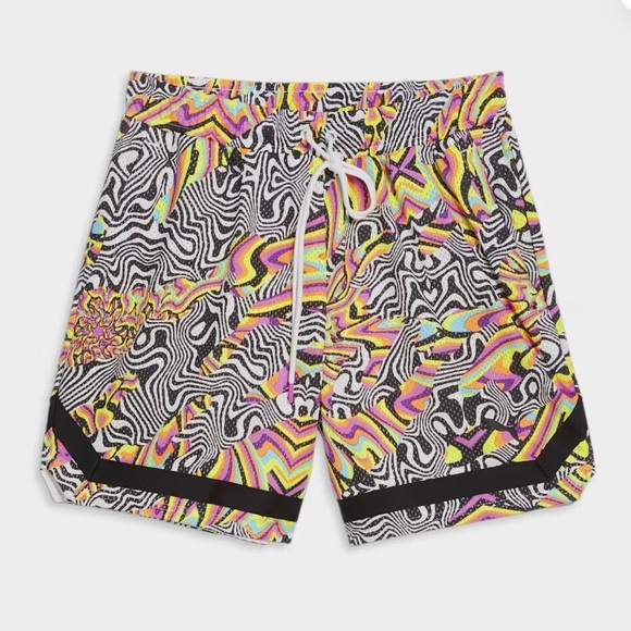 NWT Puma Melo x Dexter's Laboratory Basketball Shorts | Mens Size Small - Picture 2 of 7